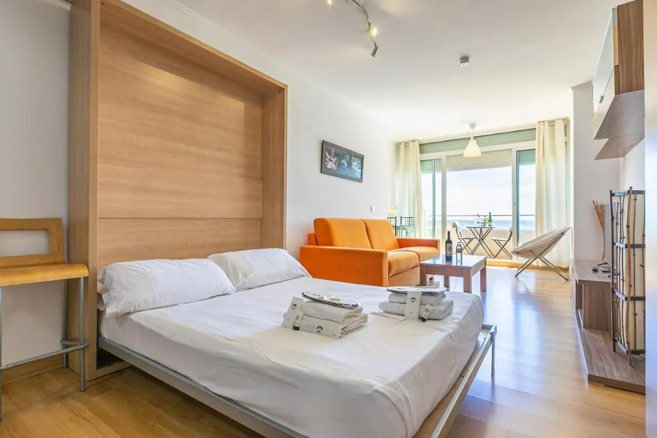 Apartamento El Velero Primera Linea Playa Appartement Torremolinos Spanje